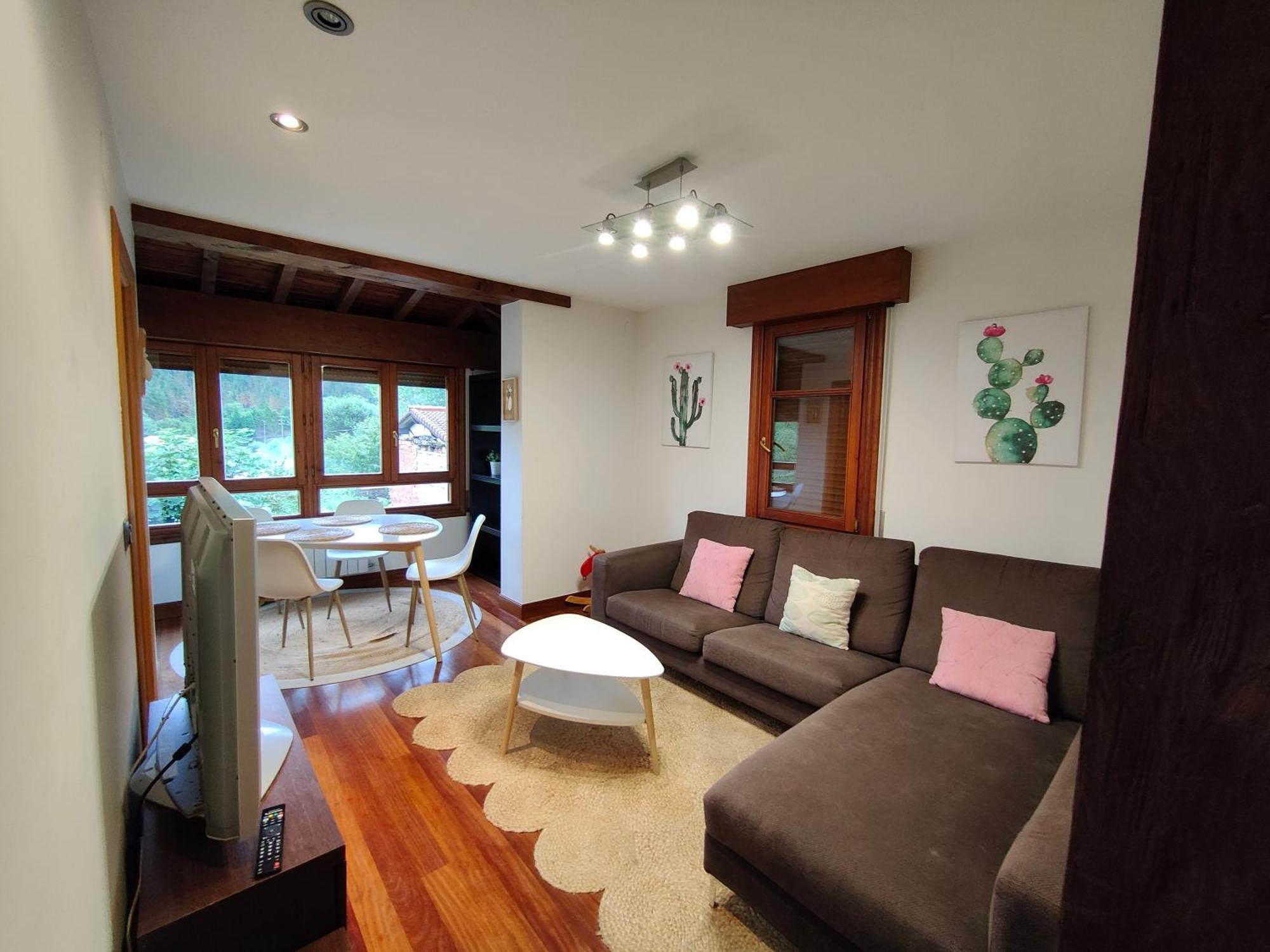 House Artea Exterior foto